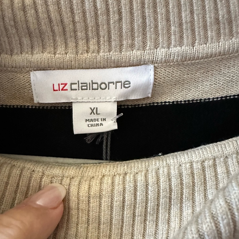 Liz Claiborne Ribbed Knit Sweater in Tan and Black - Picture 3 of 8